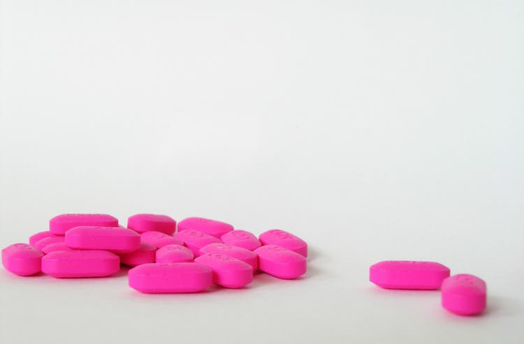 Bismuth Subsalicylate Pepto Bismol Kaopectate for Dogs and Cats