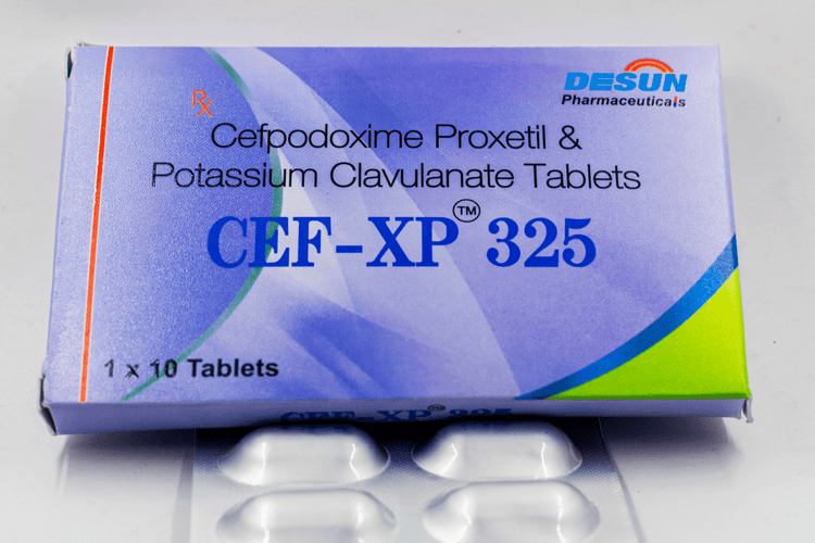 A box of Cefpodoxime Proxetil capsules